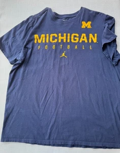 Michigan Wolverines Football Nike T Shirt Mens Size XXL 2XL Blue Athletic Cut - Picture 1 of 6