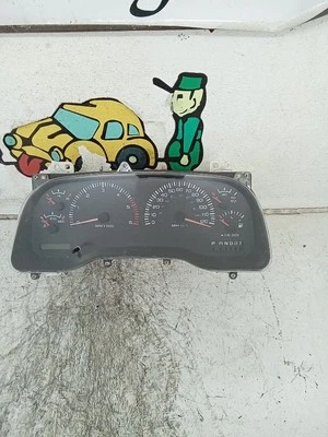 Dodge Dakota 1998 velocímetro cuadro de instrumentos  Foto 1 de 4