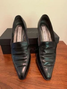 Via Spiga Black Leather Pointed Toe Flat Loafer Size 9AA - Picture 1 of 10
