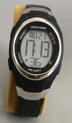 Reloj deportivo digital para mujer Armitron Pro Sport 45/7034 resistente al agua 330 pies Foto 1 de 4