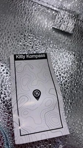 Tile Sticker Cat Collar Holder AND ADJUSTABL Smallest Tracking Kitty Kompass - Picture 1 of 4
