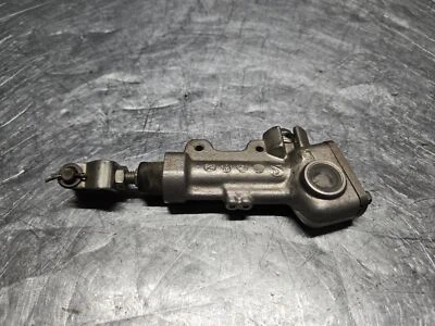 2013 Kawasaki Kx250f cilindro mestre de freio traseiro 43015-0168 - Imagem 1 de 4