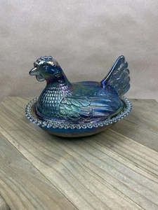 Vintage Indiana Glass Blue Hen On Nest Iridescent Carnival Beaded Rim - Picture 1 of 13