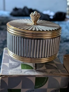 Beautiful ArtDeco Musical Powder Box, Bnib! Wonderful Complete Item C1940/50's - Picture 1 of 16