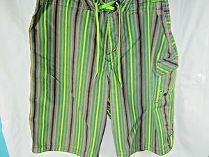 Oakley Mens Shorts Sz 38 Board Shorts Trunks Swim Beach Surf Casual Active - Picture 1 of 8
