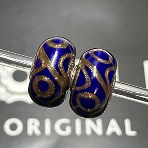 Trollbeads Royal Blue Glitter Ornament Opaque Unique Glass Bead OOAK Set Of 2 - Picture 1 of 7