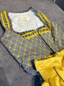 Ungetragenes Grau Gelb KRÜGER DIRNDL, Gr:34 mit Strass besetzt - Bild 1 von 8