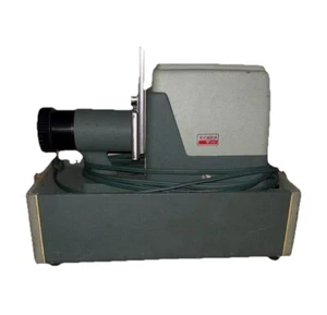 VTG Argus 300 Automatic Model III Slide Projector w/ Carrying Case Tested WORKS - Picture 1 of 6