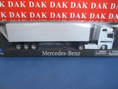 Die cast 1/43 Modellino Camion Truck Mercedes Actros Bianco con Rimorchio - Immagine 1 di 3