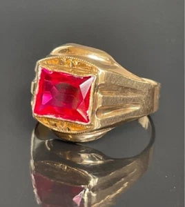 POOLE MENS YELLOW GOLD LAB-CREATED PINK SAPPHIRE SIGNET RING SIZE 11 - Picture 1 of 8