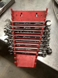 Juego de llaves combinadas de tuerca de llamarada de extremo abierto Snap-on Tools SAE con estante - Imagen 1 de 2