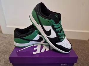 Nike SB Dunk Low Classic Green - UK 10/US 11 - Picture 1 of 9