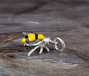 Charm Anhänger Silber 925 Biene 3D Emaille gelb - zauberhaft & attraktiv - Bild 1 von 11