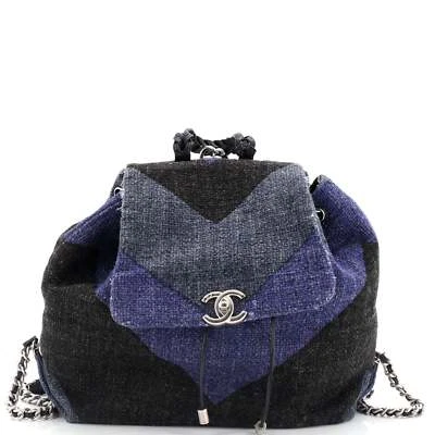 Mochila Chanel Trenzada Con Estilo Cordón Chevron Lona Mediana Foto 1 de 4