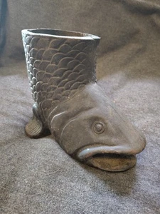 Grondaia acqua piovana pesce coy in ghisa vintage/antico beccuccio - Foto 1 di 15