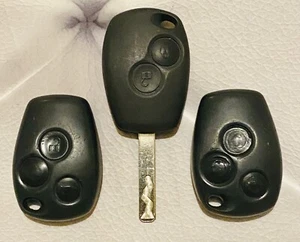 JOB LOT- X3 - RENAULT 3 BUTTON REMOTE CAR KEY FOB IN WORKING ORDER- USED - Picture 1 of 2