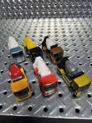 Matchbox Die Cast Cement Mixer 2006 Lime Green & White MB690 Mint Set Of 6 - Image 1 of 4