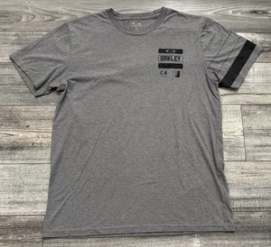 Oakley Shirt Mens Size Large Regular Fit Gray Short Sleeve Tee Chest Graphic CA - Picture 1 of 7