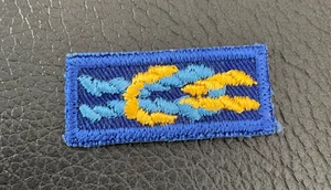 Boy Scouts BSA Cub Scout Leader Training Award Square Knot - Plastic Back - Picture 1 of 2