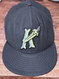 MILB Baseball Charlotte Knights New Era Fitted 59fifty Hat Size 7 3/4 Black Gold - Picture 1 of 6