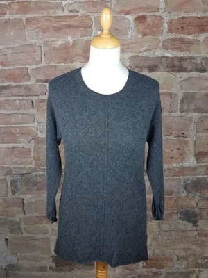 Túnica de cachemir Deane & White en gris carbón Foto 1 de 3