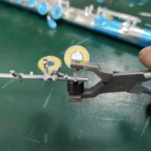 Zestaw narzędzi naprawczych do fletu Woodwind - szczypiec instalacyjny igły do fletu US NOWY - Zdjęcie 1 z 2