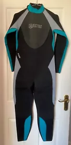Ladies 'Mares' Neoprene Wet-suit - small/med - rarely used Free gloves included - Picture 1 of 5