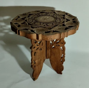 Indischer Handgeschnitzter Klappbarer Kaffee/ Beistelltisch -Holz Tisch - Bild 1 von 7