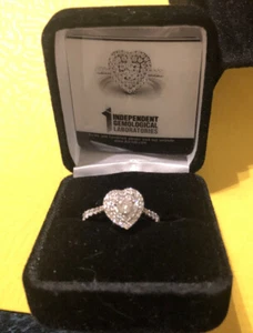 10kt White Gold Round Diamond Heart Wedding Engagement Ring .75 Ct lab created - Picture 1 of 12