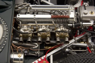 Exoto XS | 1:18 | JAGUAR WORKS TEAM | 1954 Jaguar D-Type | Reims | # RLG88008BE - Image 1 of 4