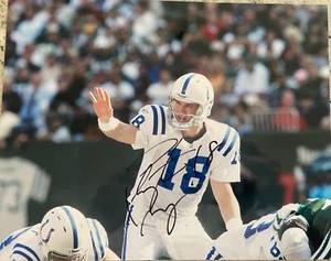 Peyton Manning Signed autographed Indianapolis Colts 8x10 Photo w/PROOF COA - Picture 1 of 5
