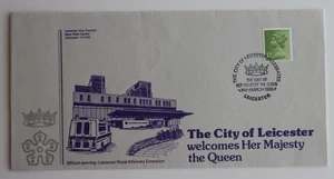 GB 1980 Consejo de Leicester da la bienvenida a HRH QEII visita Royal Infirmary Hospital cubierta - Imagen 1 de 2
