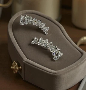 Orecchini in Ottone da donna con Zirconi Anallergici Nickel Free - Imagen 1 de 5