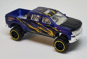 Hot Wheels 2019 Chevy Silverado Trail Boss LT Loose 1/64 - Picture 1 of 3