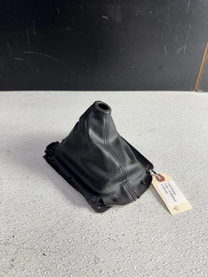 Черная отделочная панель крышки переключения передач для центральной консоли Mazda Miata Mx5 1999-2005 годов выпуска от оригинального производителя - Изображение 1 из 4