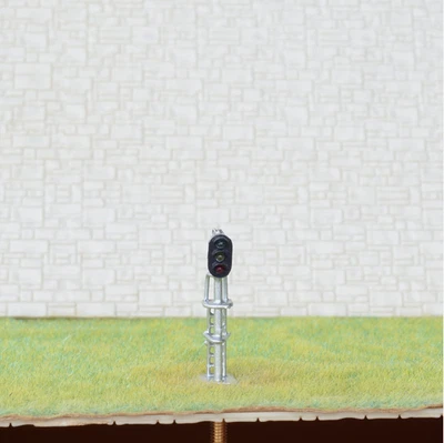4 x N scale model railroad block signals railroad train LED made 3 aspect #160S3 - Image 1 of 4
