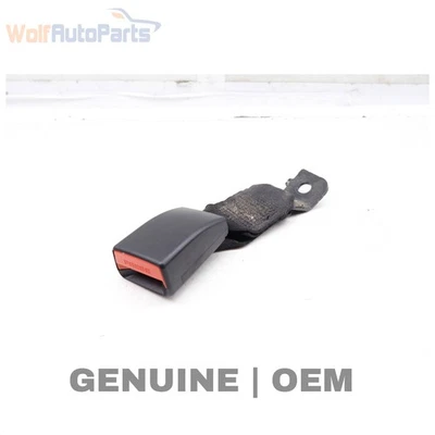 2013-2016 BMW 328I XDRIVE F30 - REAR SEAT BELT Buckle / Receiver 7243311 - Image 1 of 4