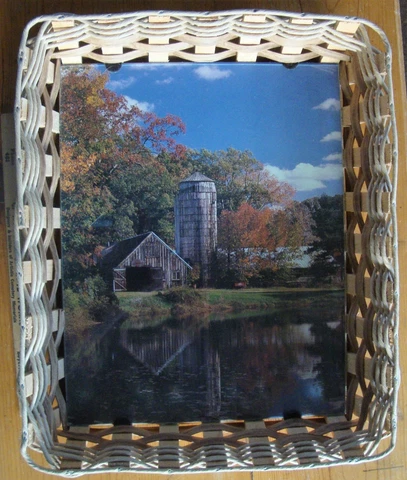 "Your Finishing Touch" Picture Basket for Table or Wall, Barn by the Lake Cover
