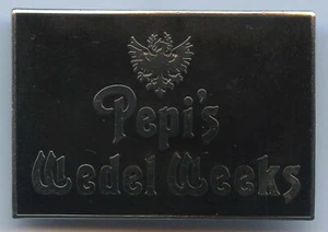 Pepi's Wedel Weeks Ski Race Vintage Black Badge Pin !!! - Picture 1 of 2
