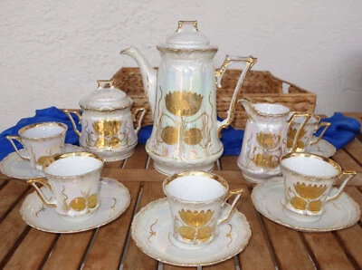 Kaffeeservice Jugendstil, Lüsterglanz Perlmutt / Goldstaffage Seerose - 5 Pers. - Bild 1 von 4