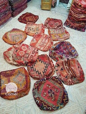 Puf Kilim marroquí Farsha, puf de piso, otomano marroquí vintage, Beni Ourain Foto 1 de 4