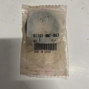 Honda NOS Oil Seal 91201-HM7-00 - Bild 1 von 4
