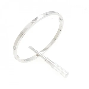Autentico bracciale Cartier Love piccolo 6P #260-007-378-1516 - Foto 1 di 2