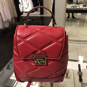 Michael Kors Serena MD Quilted Leather Flap Backpack Handbag Purse In Chili Red - Picture 1 of 10