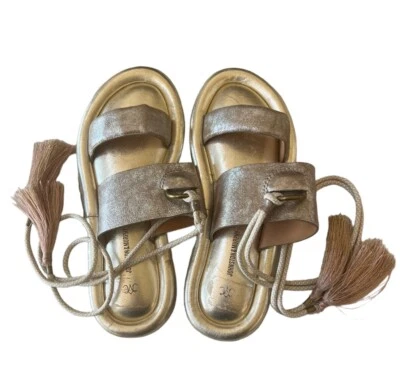 Johnston & Murphy Womens Strappy Solid Metallic Leather Sandals Gold Sz 6.5 New - Image 1 of 4