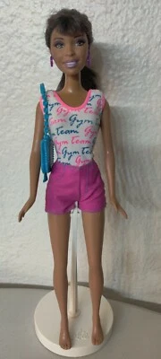 Muñeca Barbie Mattel con traje de baño pantalones cortos y monedero AA Foto 1 de 4