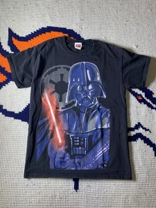 Vintage AOP Star Wars Darth Vader Lightsaber Big Print T-Shirt Size Small!!!! - Picture 1 of 6
