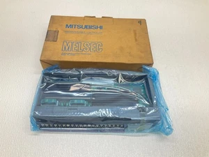 Mitsubishi Melsec AY22 Output Module New (VT) - Picture 1 of 6