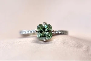 Platinum 1ct Cushion Cut Green Diamond Engagement Ring - Picture 1 of 10
