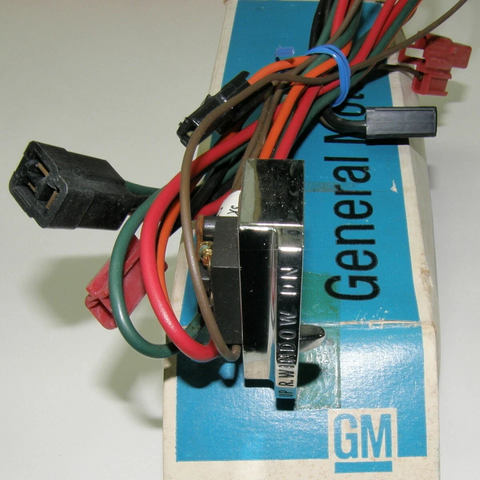 NOS 1968 Pontiac Catalina Executive Bonneville Tempest SW Tailgate PW Switch Foto 1 de 4